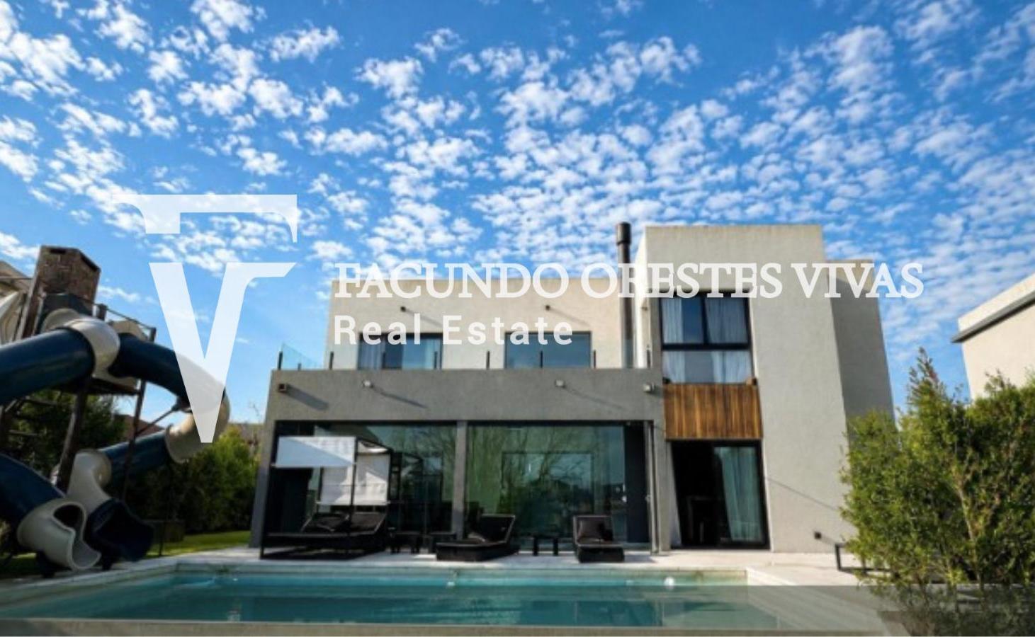 Foto de VENTA-CASA-SEIS AMBIENTES-PILETA-PARRILLA-VISTA AL LAGO-BARRIO, imagen 1