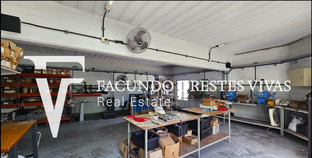 Foto de VENTA-GALPON INDUSTRIAL-MONTACARGA-DOS PLANTAS-DOBLE ACCESO, imagen 1