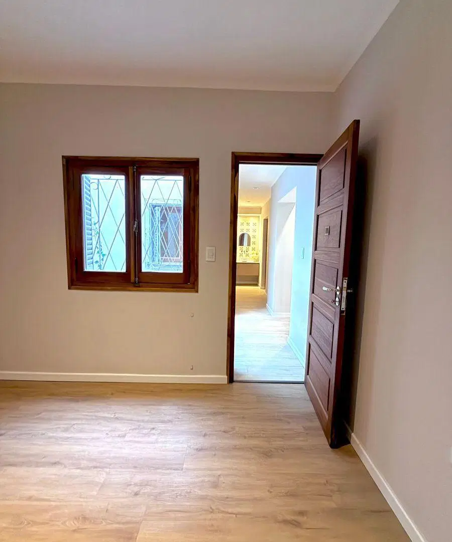 Venta casa pasillo 3 dormitorios, quincho y pileta, Rosario, Santa Fe 5