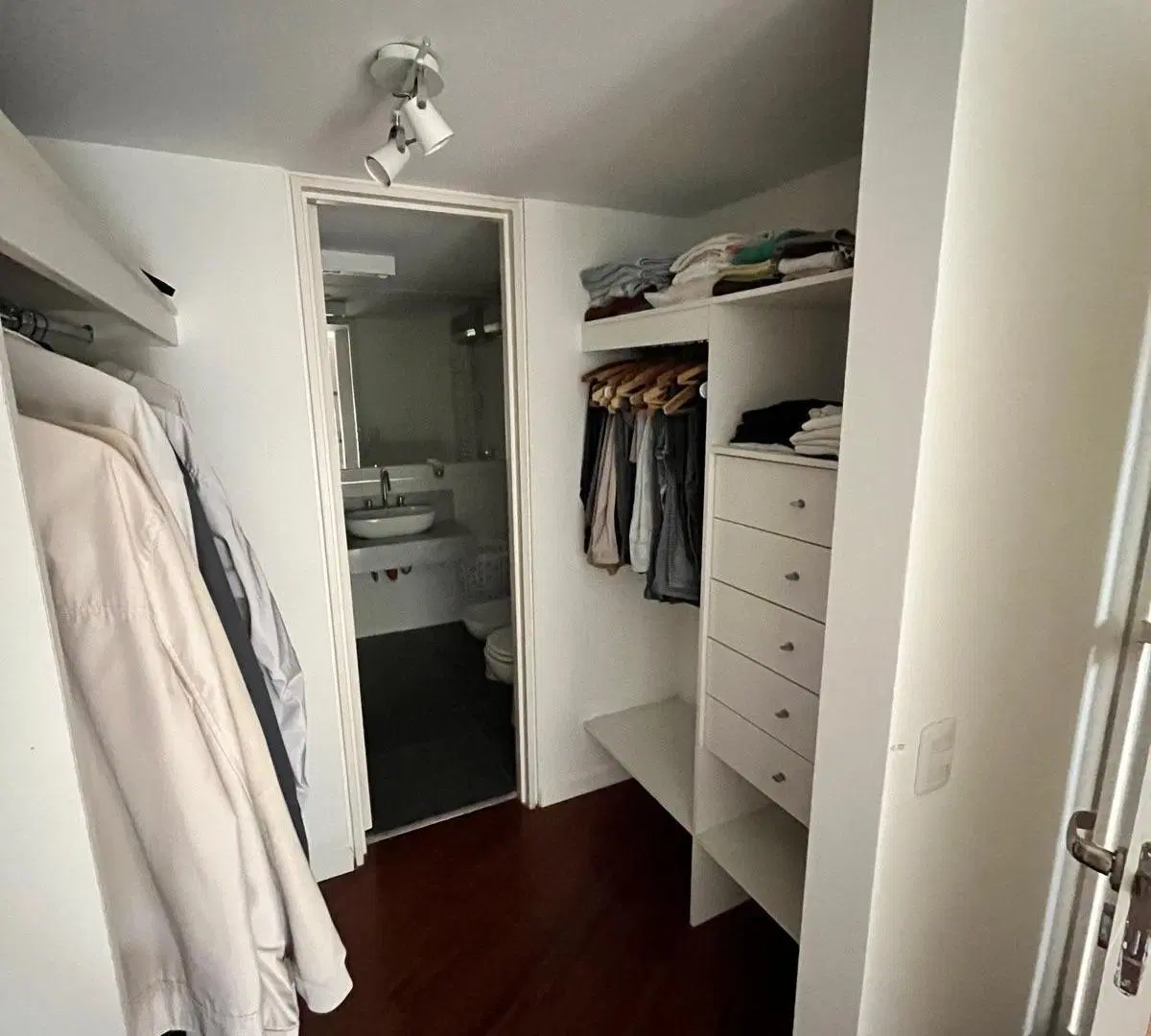 VENTA - DEPTO TRES DORMITORIOS - LA CUESTA 1
