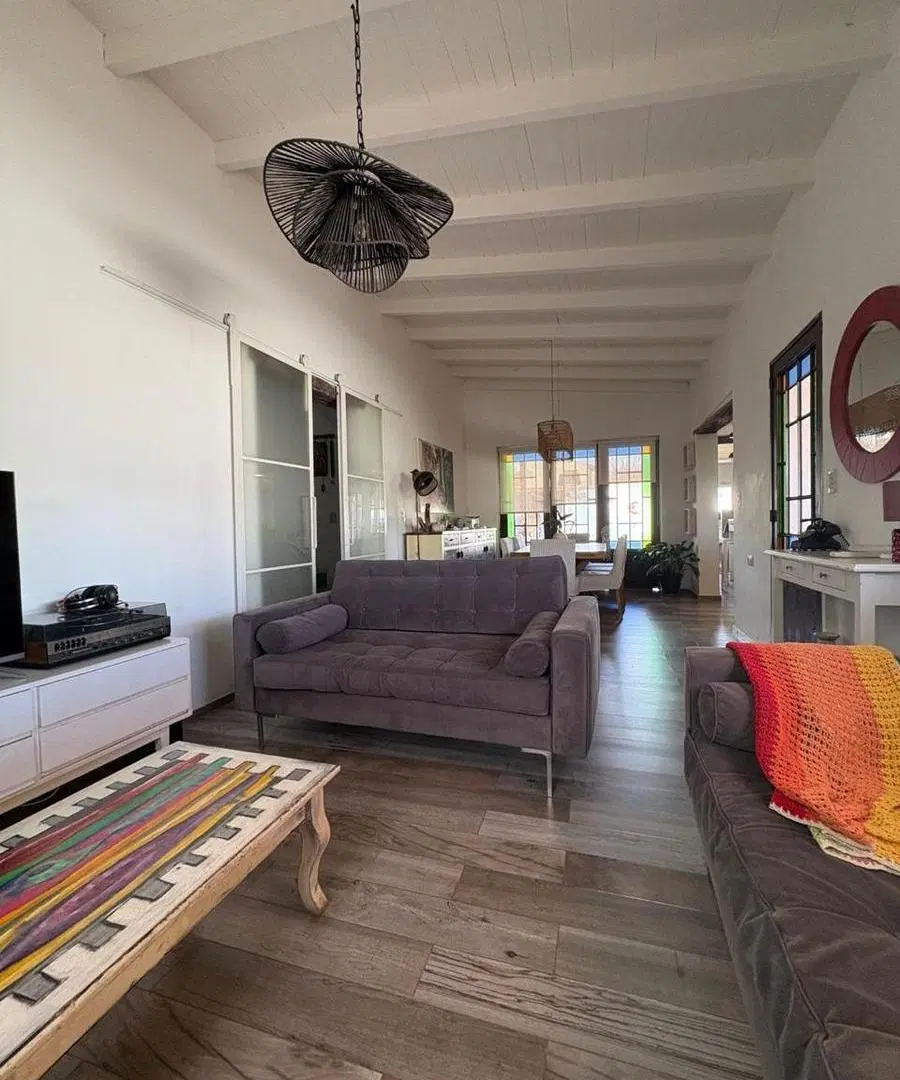 Casa Tres dormitorios con pileta - Unquillo 3