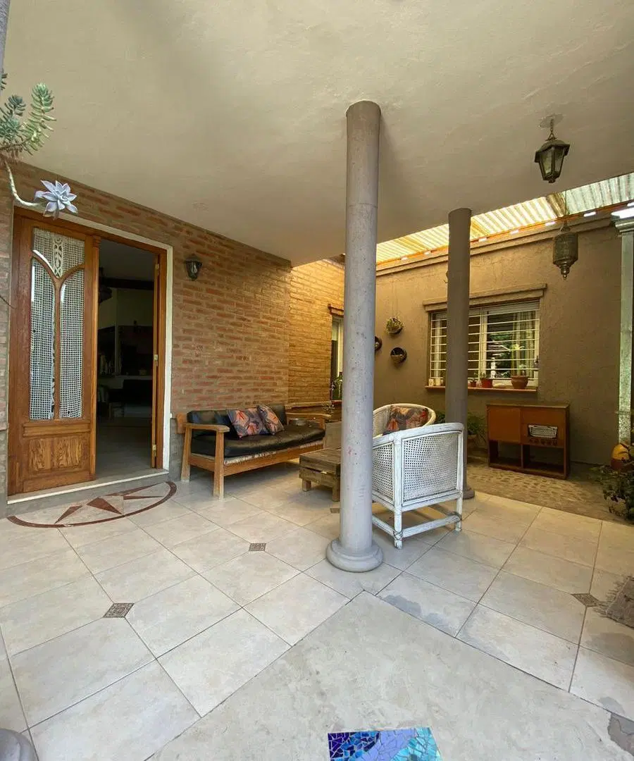Casa - Unquillo - Tres dormitorios - Bº Residencial 3
