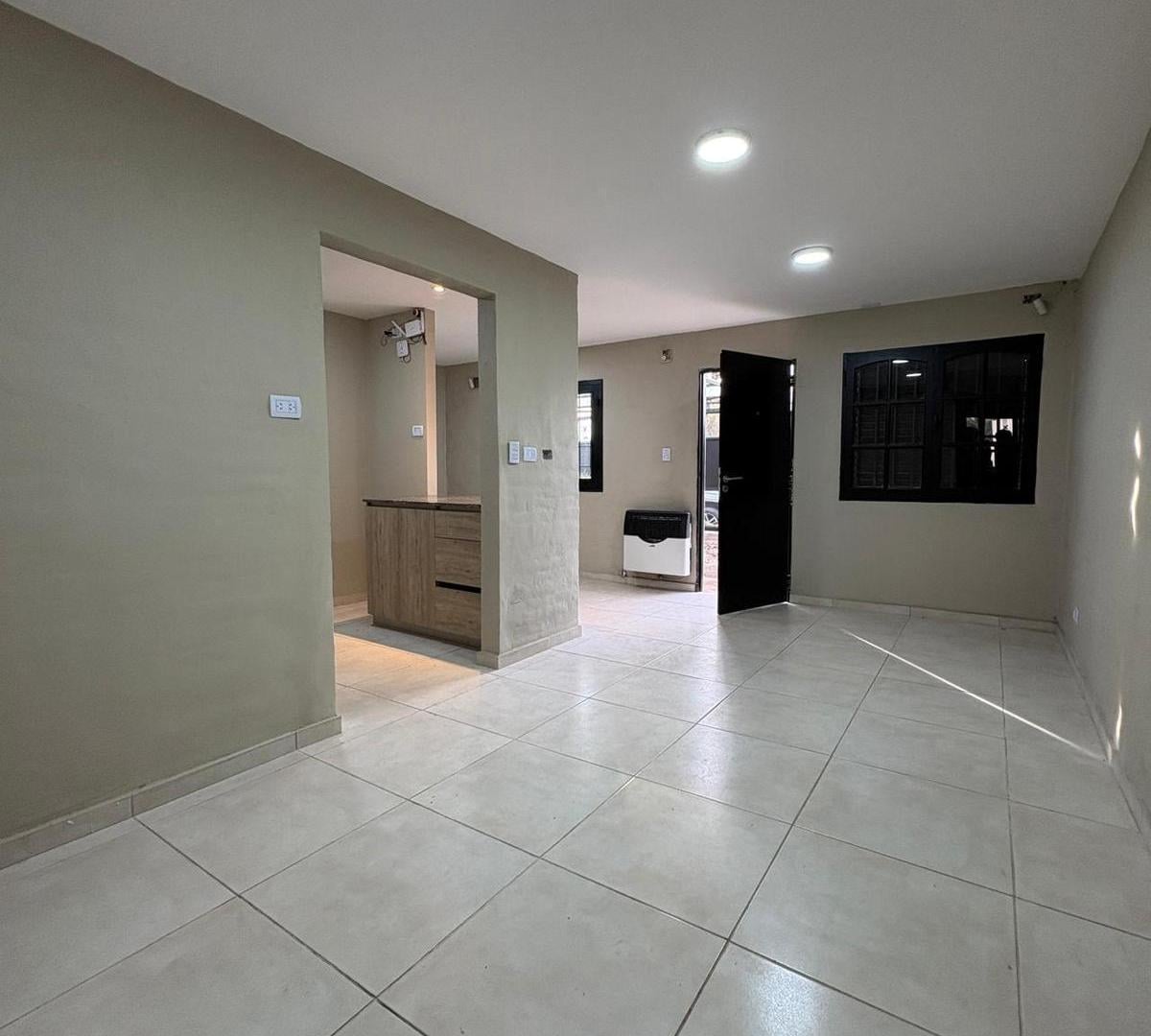 Arguello - Casa Tres dormitorios en Planta Baja - Excelente Ubicación