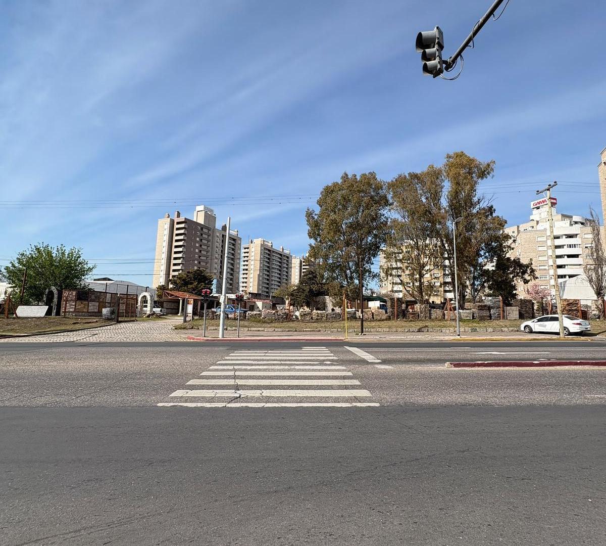 Foto de Terreno de 3278m2 sobre Av Colón 4900, imagen 4