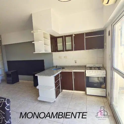 VENTA MONOAMBIENTE CON COCHERA CUBIERTA, BAULERA Y AMPLIO BALCÓN AL FRENTE 5