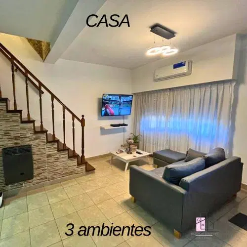 VENTA Excelente casa de 3 ambientes en dos plantas con quincho parrilla y terraza propia 3