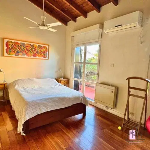 VENTA ESPECTACULAR CASA 8 AMB CON PILETA, PARQUE, PARRILLA, JARDIN DE INVIERNO, EXCELENTE UBICACION 8