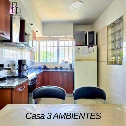 Foto de VENTA CASA EN ESQUINA | 3 AMBIENTES | Garage |LOCAL/OFICINA | TERRAZA, imagen 2