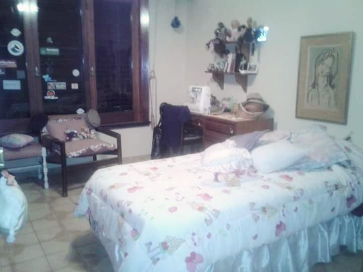 Piso de Cuatro Dorm., Los Hornos, Pcia. Buenos Aires 5