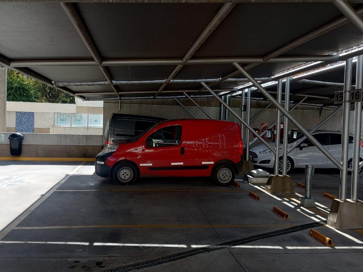 Cochera en Edificio España 2850 1