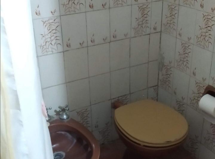 VENTA CASA PARA 2 FAMILIAS CON EXCELENTE TERRENO 4