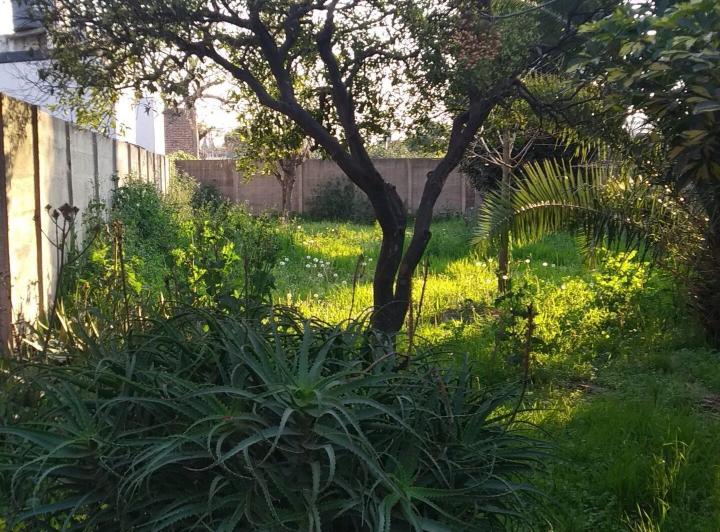 VENTA CASA PARA 2 FAMILIAS CON EXCELENTE TERRENO 3