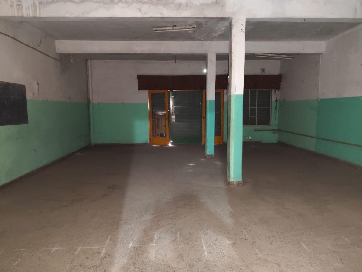 VENTA DE CASA 200m2 CON LOCALES COMERCIALES - VILLA DEL PLATA