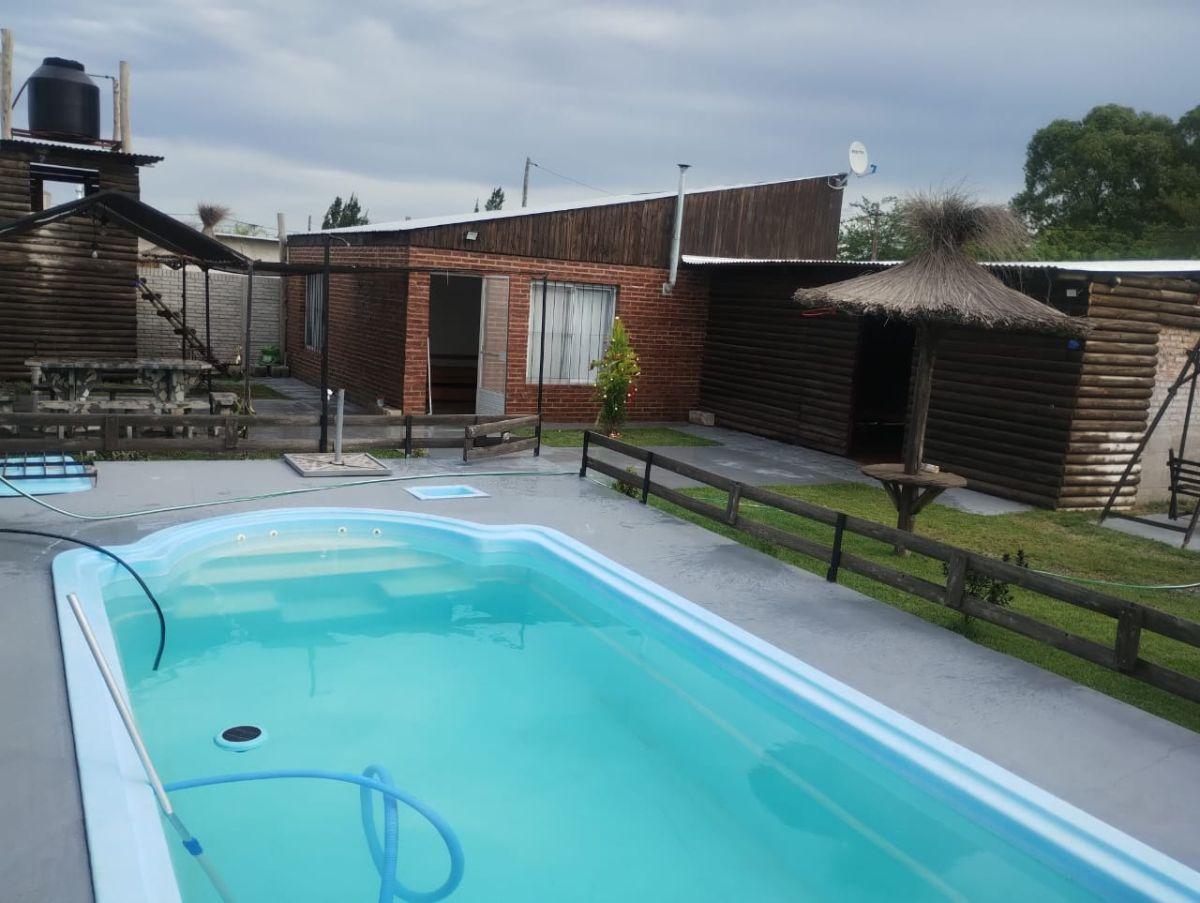 Foto de VENDE Casa + Pileta = Felicidad, imagen 3