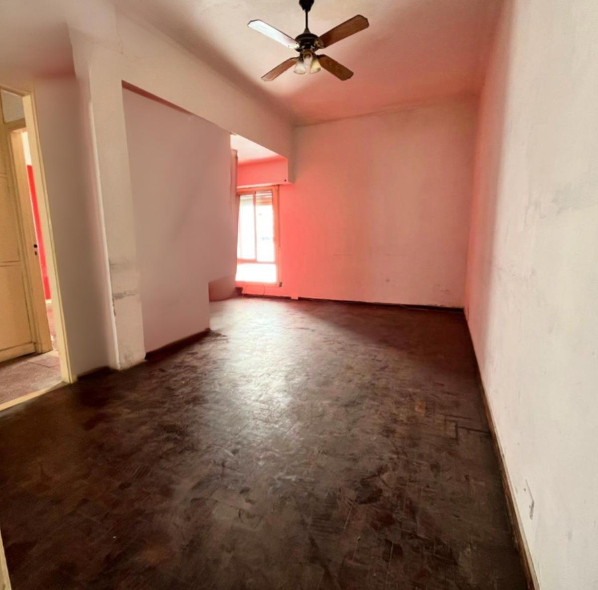 Oportunidad! Departamento 3 Ambientes a Remodelar Excelente Ubicación 4