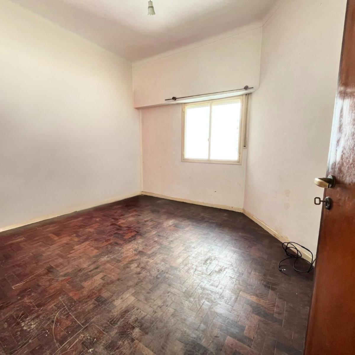 Oportunidad! Departamento 3 Ambientes a Remodelar Excelente Ubicación 1