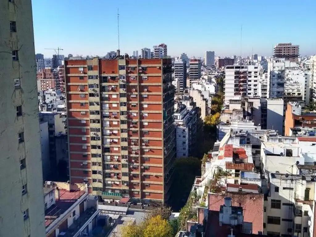 Foto de Venta Departamento 2 Ambientes en Belgrano. Piso Alto Apto Credito, imagen 2