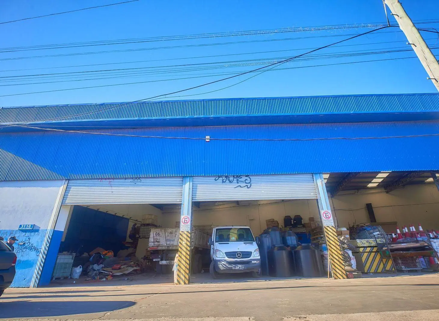 Venta Galpón Industrial en Quilmes. Doble Acceso 3