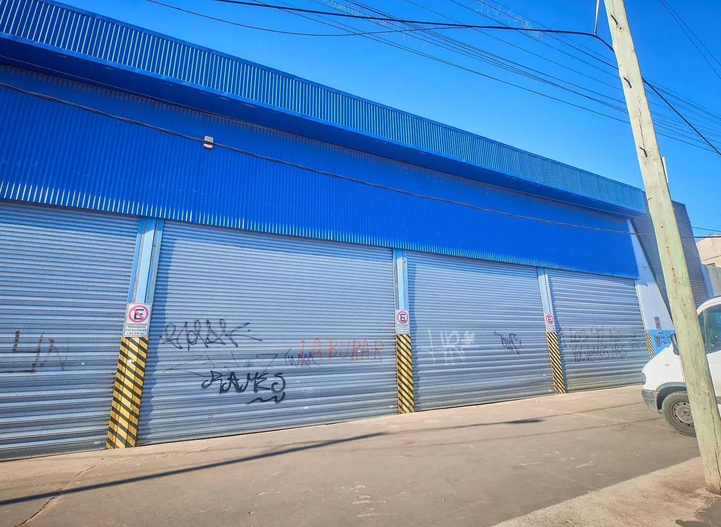 Venta Galpón Industrial en Quilmes. Doble Acceso 2