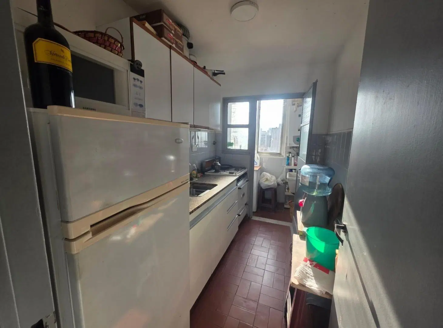 Departamento Venta 2 ambientes piso alto avellaneda 8