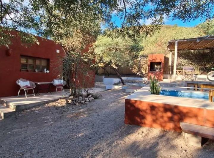 VENTA CASA 1 DORMITORIO CON PILETA SAN MARCOS 3