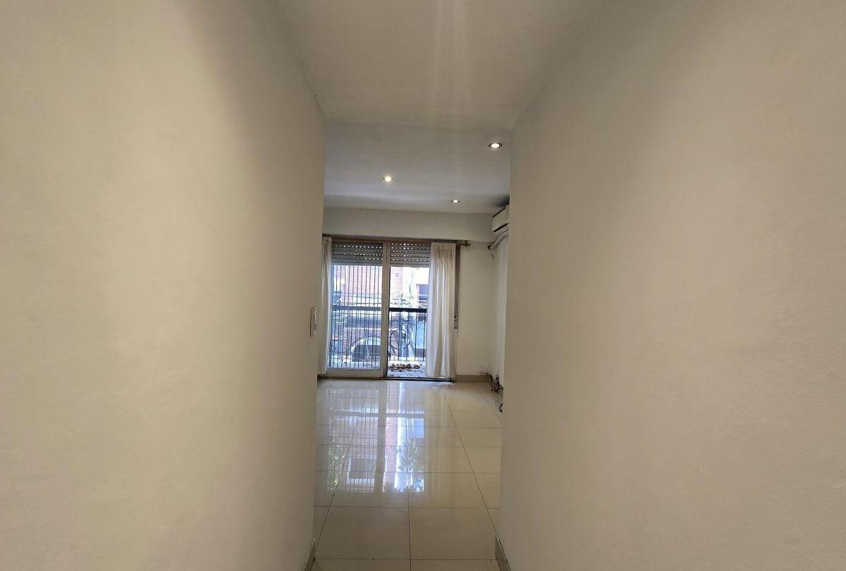 Departamento 2 Ambientes. | 18 de Diciembre de 1856 Al 2000 3