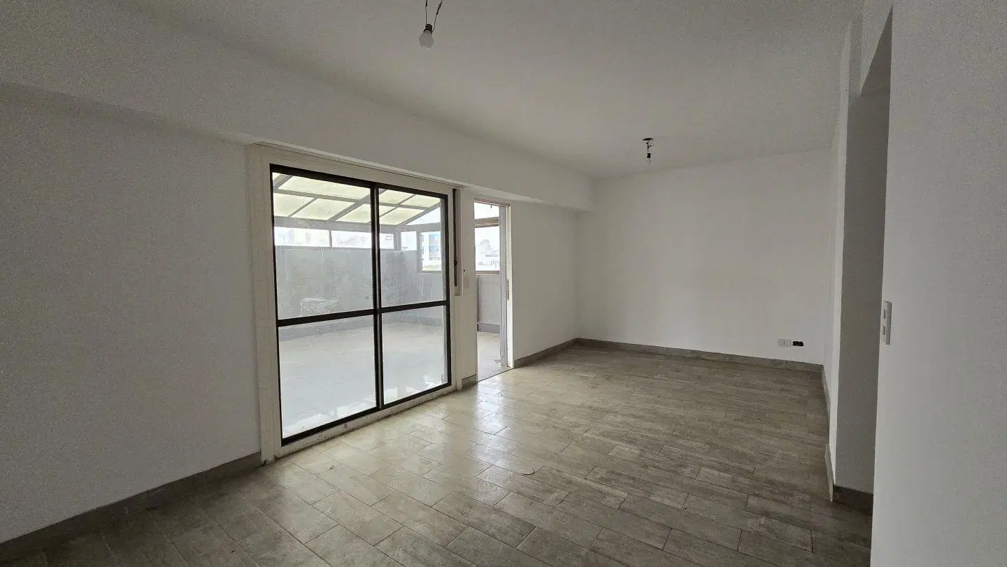 Departamento 4 ambientes. | SAN MARTIN al 1900 3