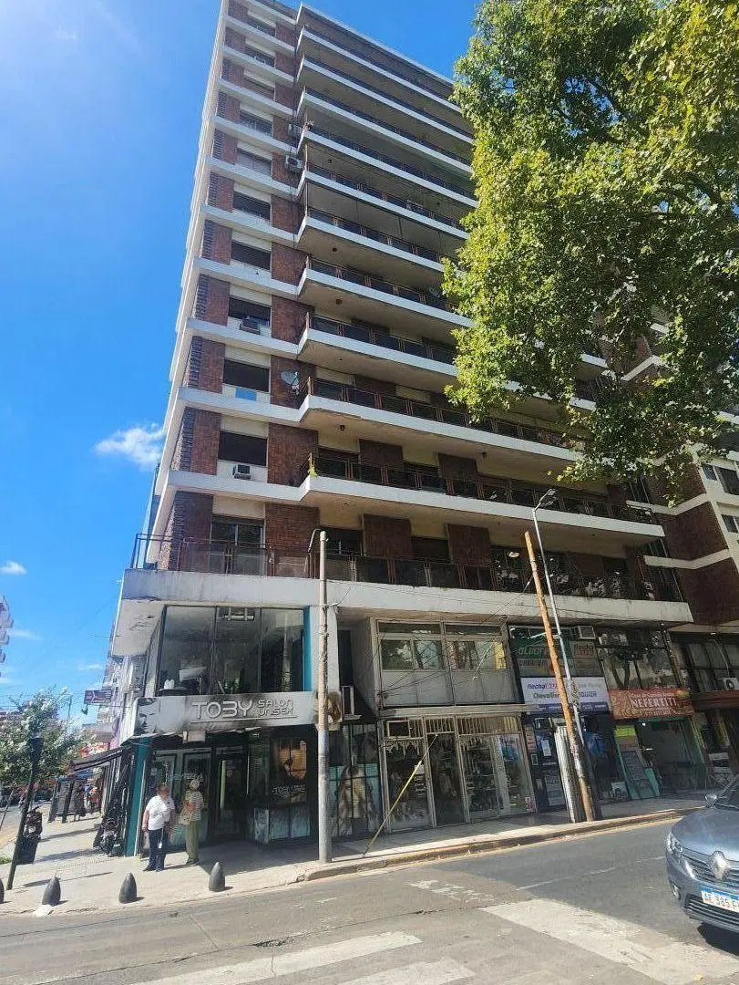 Departamento 4 ambientes. | Belgrano al 3800 3