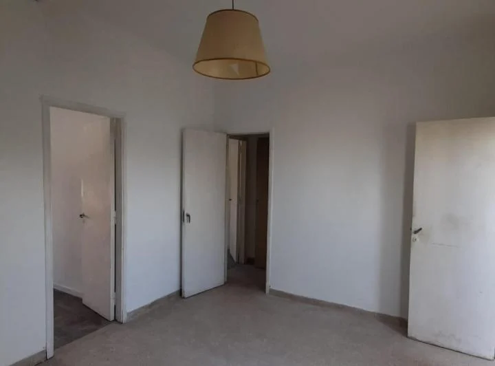 Departamento  41 y 15 al frente  2 dormitorios, terazza,  balcon, sin expensas.- 4