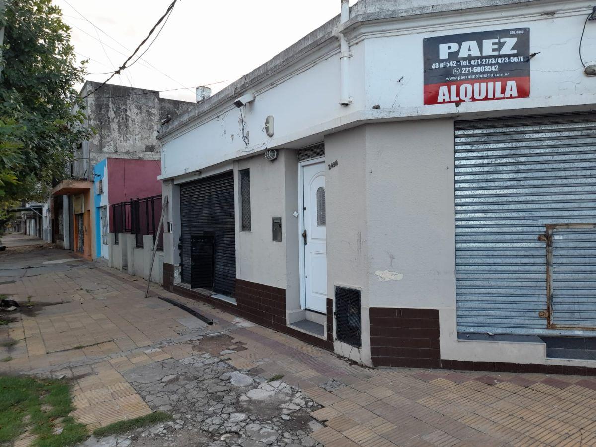 Local sobre avenida 60 e/ 144 y 145 en alquiler salon de 4 m de fte por 6 m de fdo sin expensas.