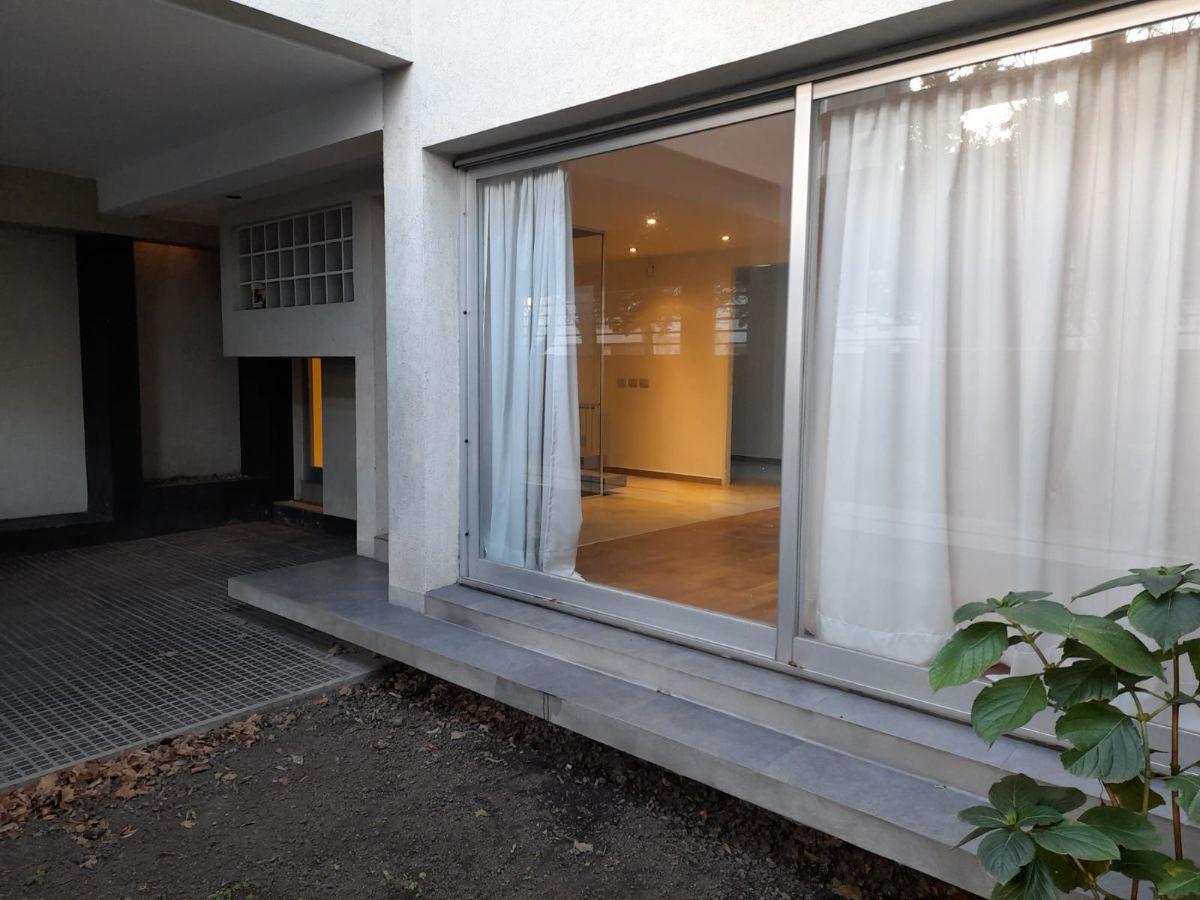 Foto de Casa categoría 19y64 en alquiler La Plata Living comedor, 2 baños, imagen 3