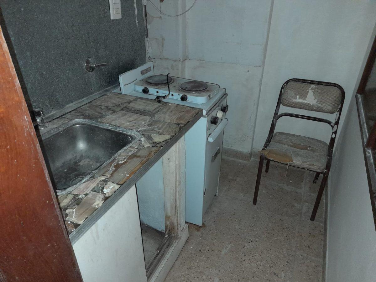Foto de Monoambiente al frente 45 y 6 de 30 m2 construidos en alquiler en La, imagen 3
