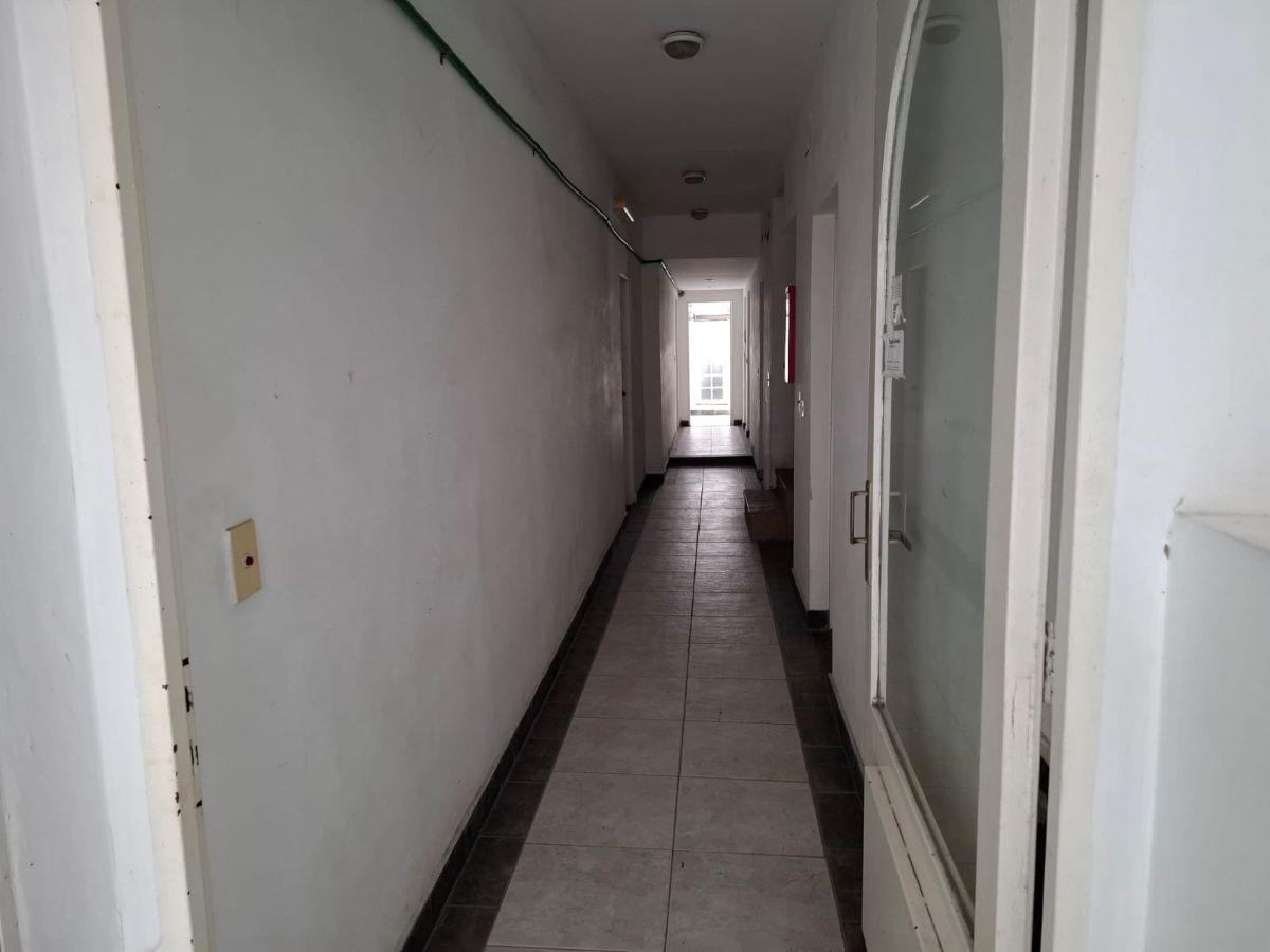 Foto de Departamento 1 y 62 planta baja living comedor cocina, 2 dormitorios, imagen 1