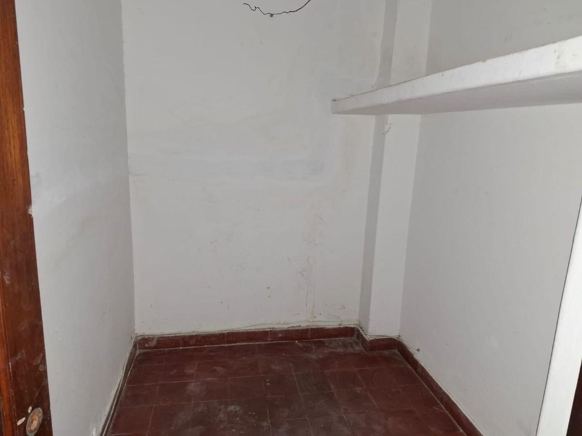 Foto de Departamento 6 y 46 living comedor, cocina, balcon, 2 dormitorios, imagen 4