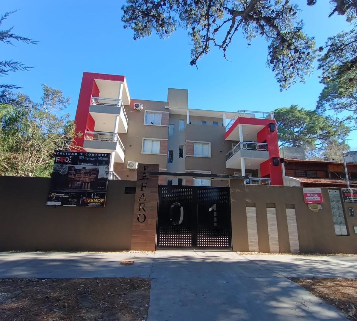 Faro I, Calle Mitre 2900 4