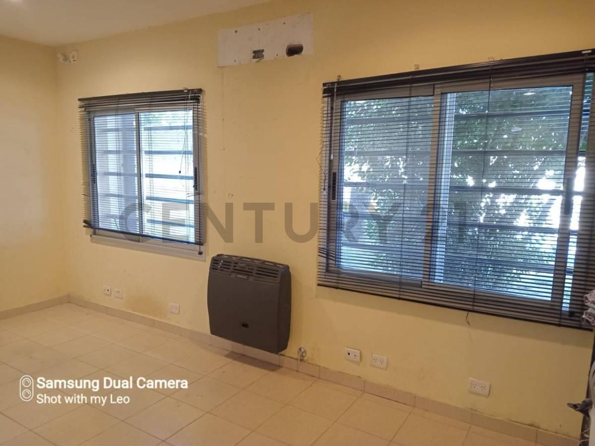 Venta Oficinas/casa en Saenz Peña 1475 Excelente Ubicación en Brandsen 5