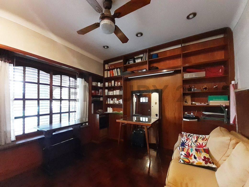 En Venta - Casa 5 Ambientes 3