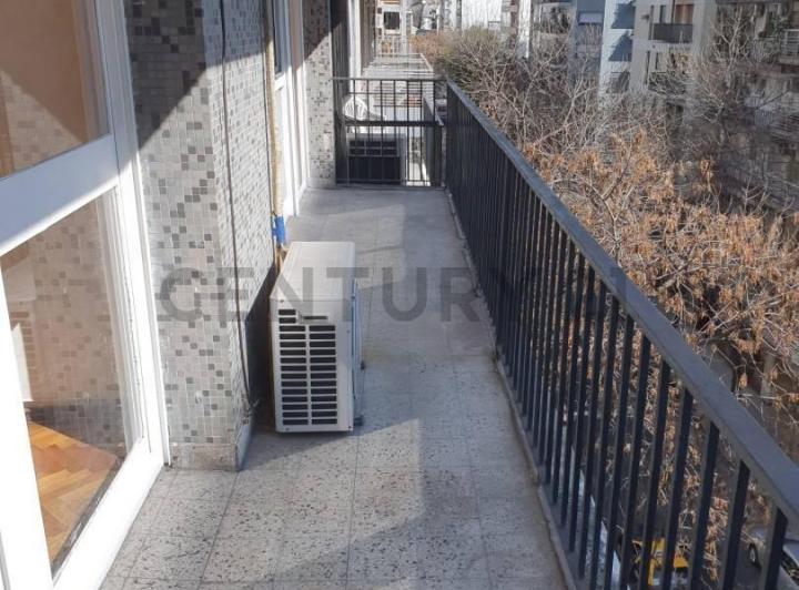 Alquiler Departamento 4 ambientes + Habitación de Servicio + Balcón al Frente - Belgrano 1