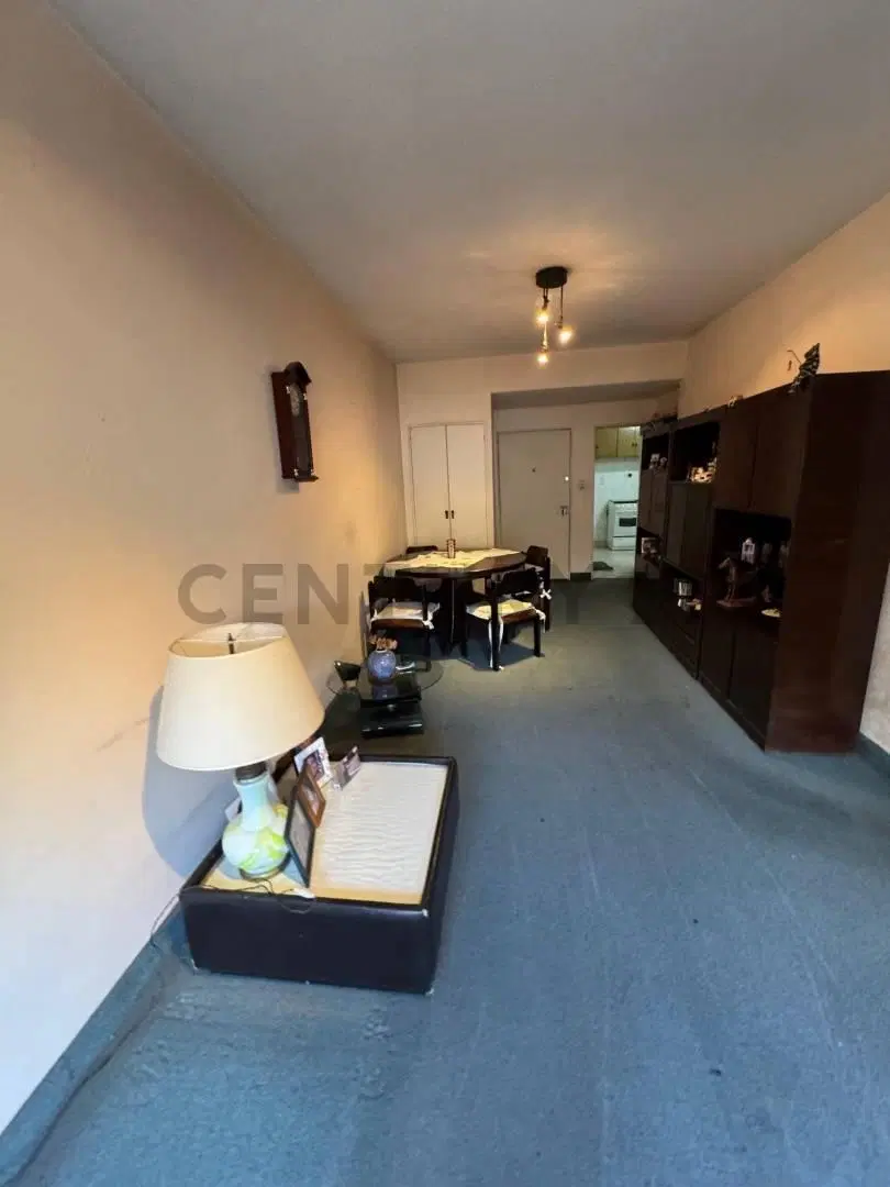 Venta Amplio Departamento 4 ambientes con hermoso balcón corrido, Monserrat 4