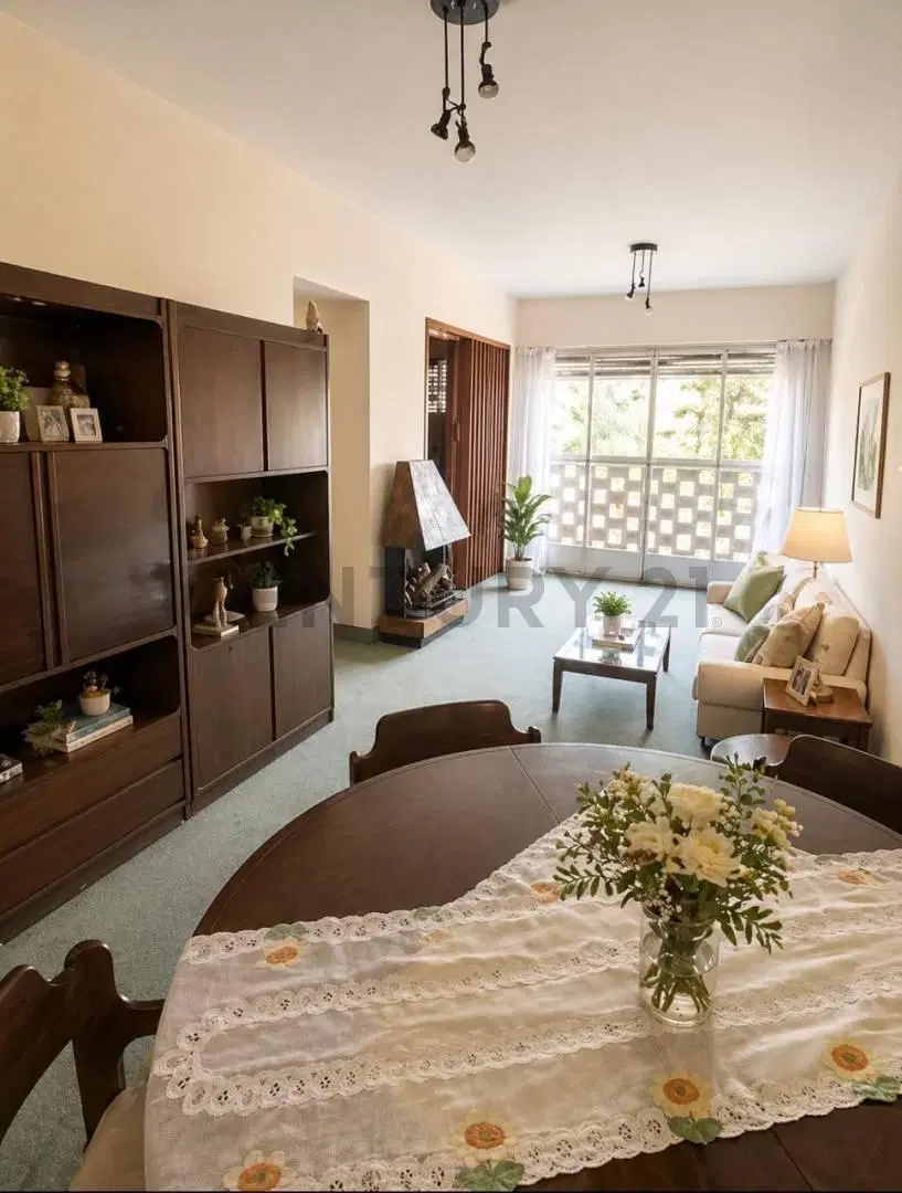 Venta Amplio Departamento 4 ambientes con hermoso balcón corrido, Monserrat 5