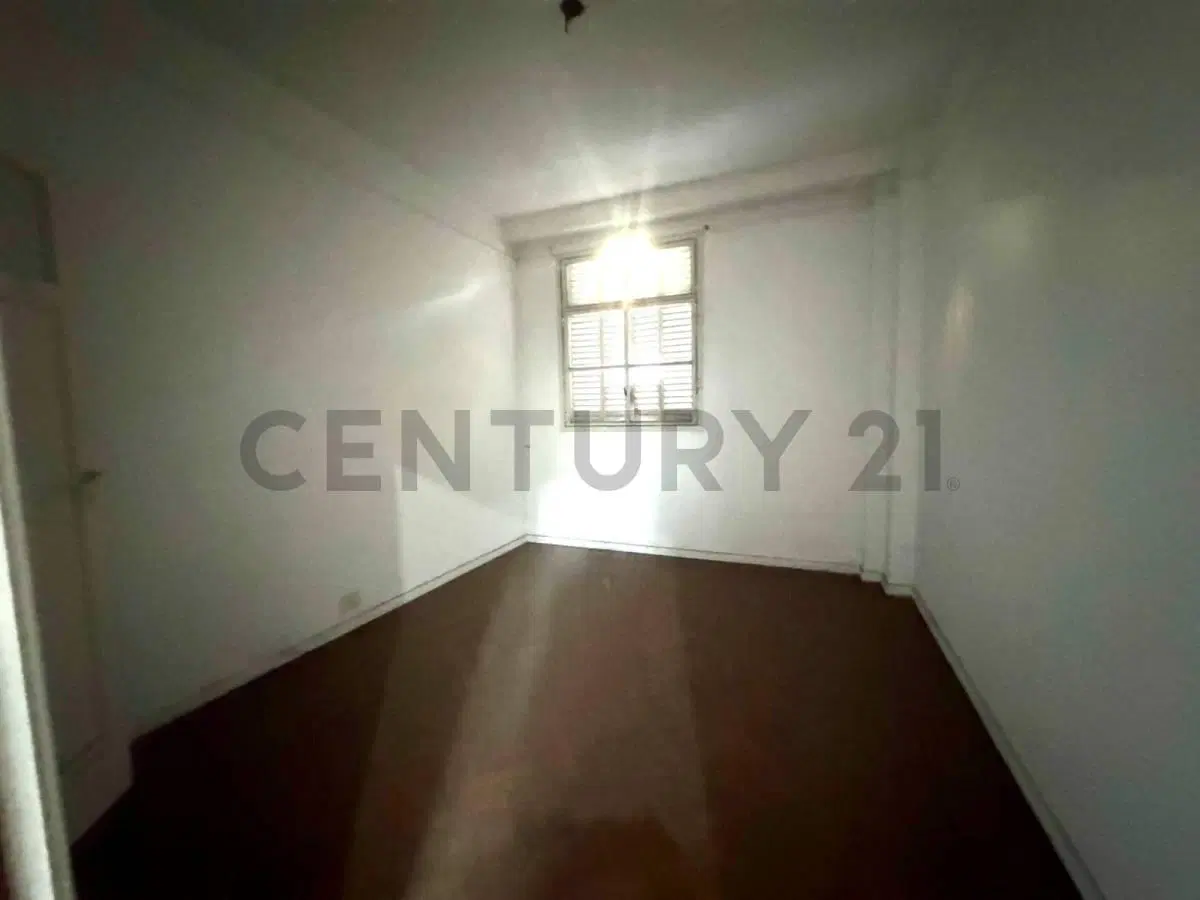Venta Departamento 3 Ambientes Once 4