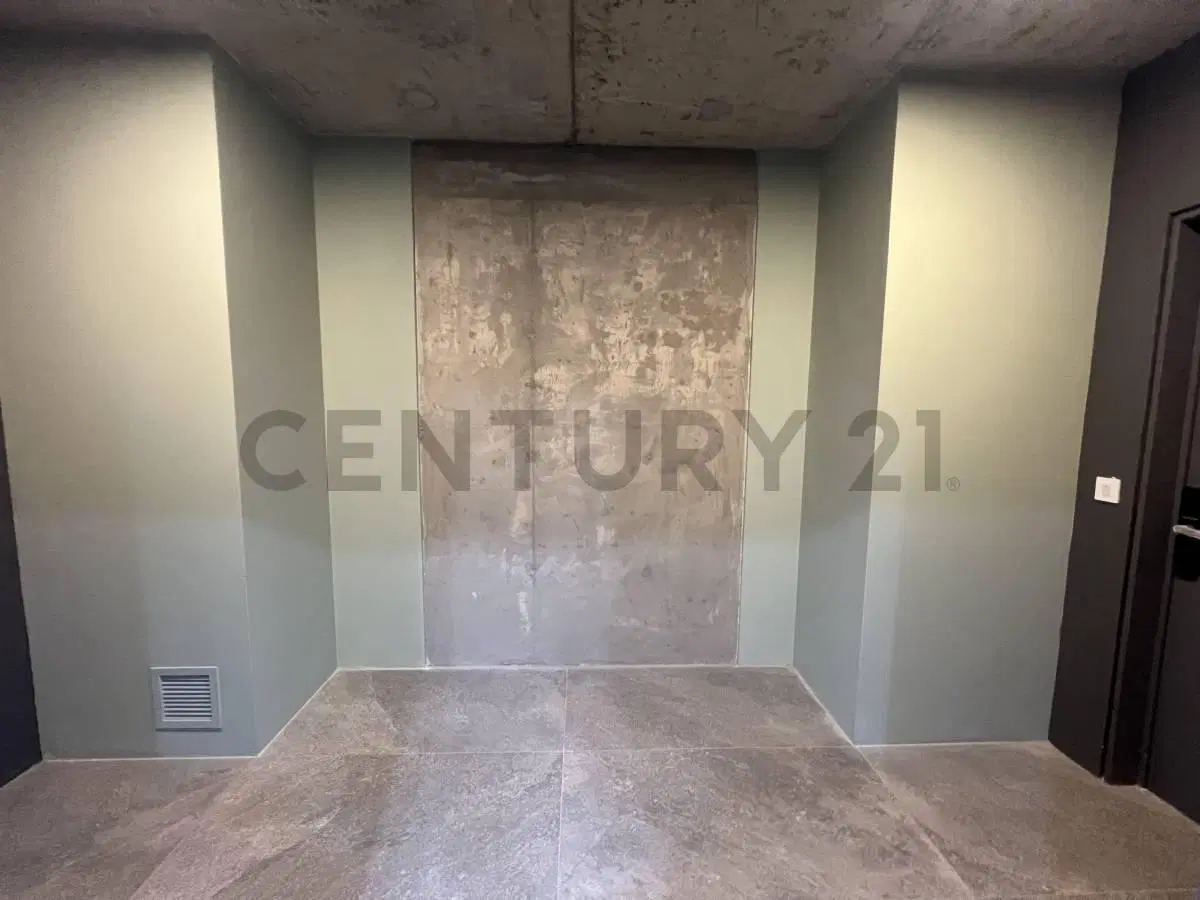 VENTA-Estrená en las alturas. Monoambiente al frente, 7° piso con balcón, SUM, rooftop · Palermo 5