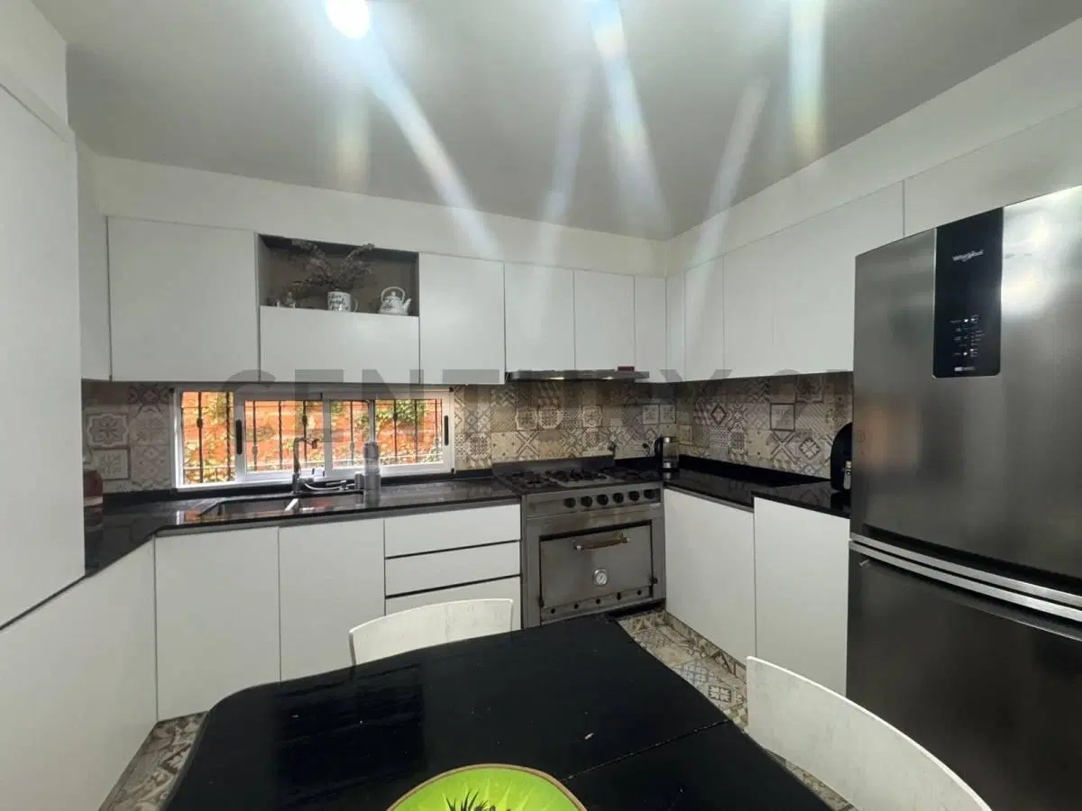 Venta de Casa en Temperley 2
