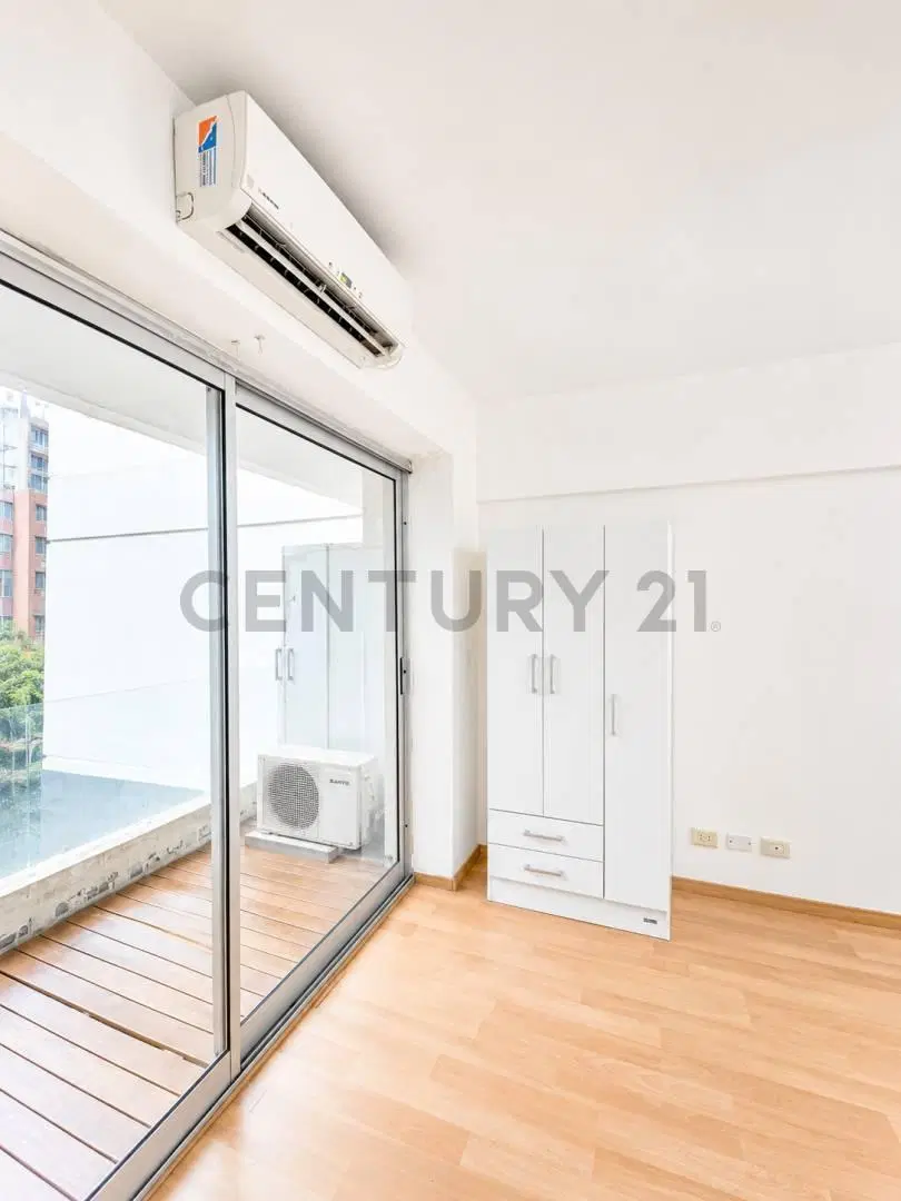 VENTA DE DEPARTAMENTO MONOAMBIENTE CON PISCINA - BALVANERA 3