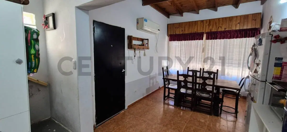 VENTA CASA EN SAN VICENTE CENTRO SOBRE LOTE PROPIO 5