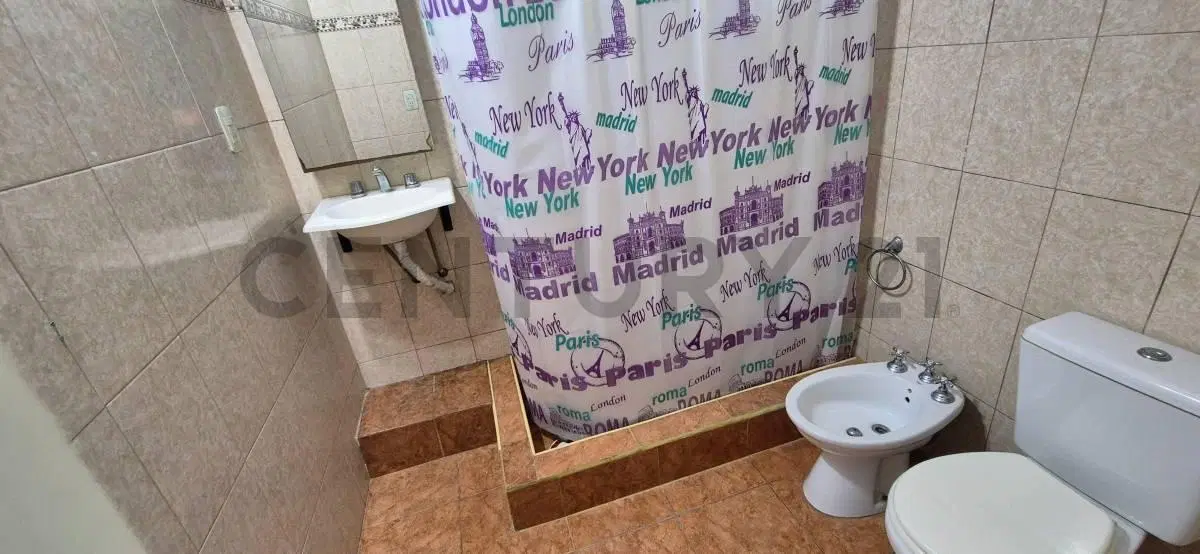 VENTA CASA EN SAN VICENTE CENTRO SOBRE LOTE PROPIO 8