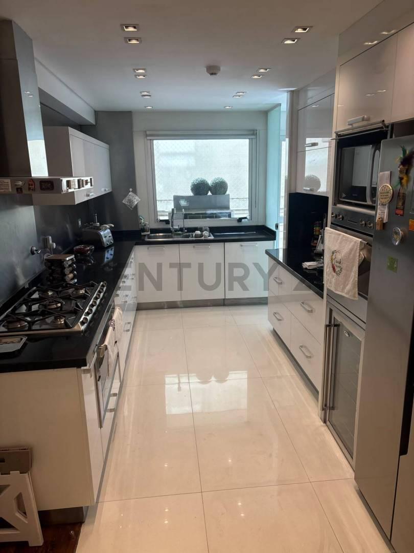 Foto de Exclusivo departamento 5 ambientes de alta categoría en Palermo Chico, imagen 2