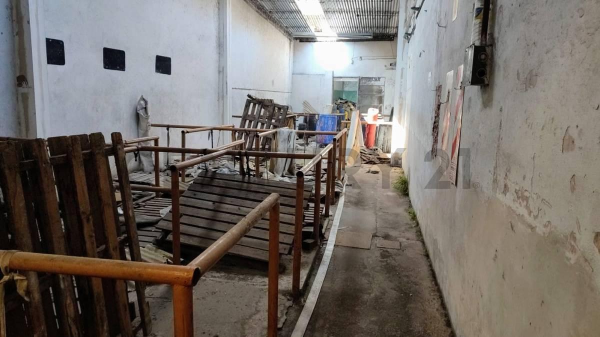 Foto de Venta Deposito o fabrica Inversión Estratégica en Mataderos – Amplio, imagen 2