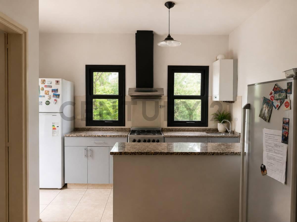 Foto de CASA DE CATEGORÍA EN ALQUILER EN CONDOMINIO LA ESQUINA – A PASOS DE, imagen 2
