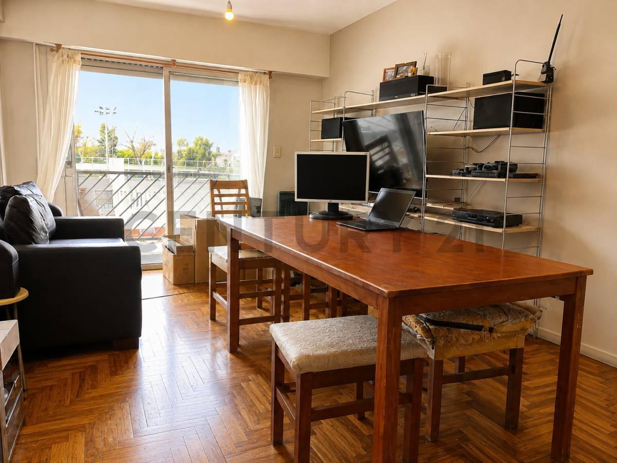 Foto de VENTA EN CABALLITO - 3 AMBIENTES AMPLIO CON BALCÓN Y VISTA ABIERTA, imagen 1